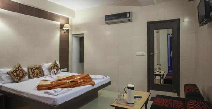 Hotel Golden Deluxe